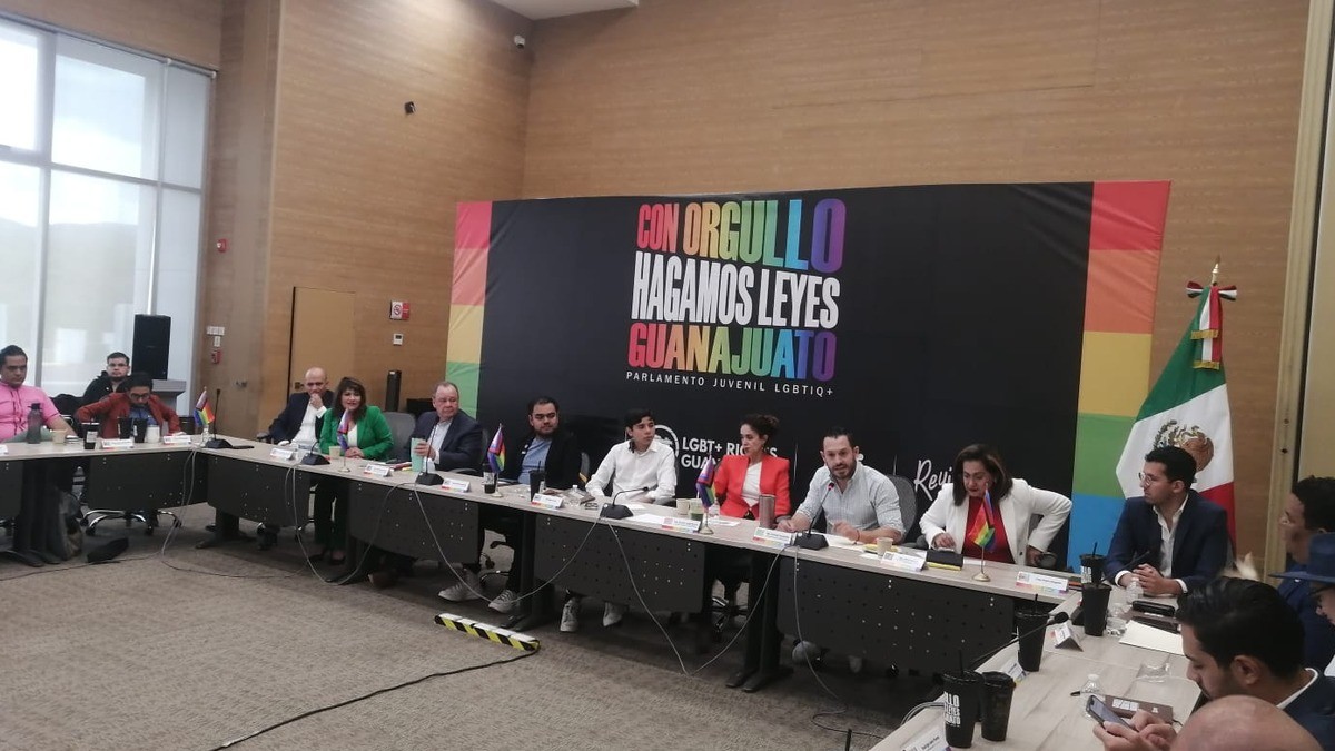 Quiénes son los panistas para negarse a legislar por la comunidad LGBTIQ+, cuestiona diputada de Morena