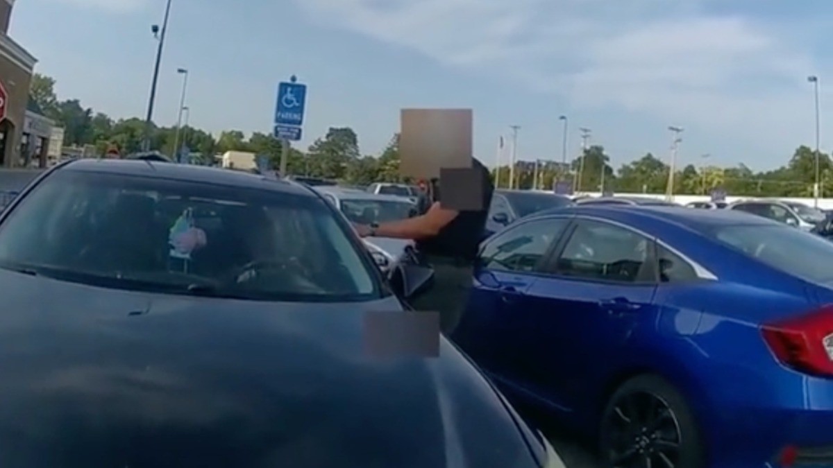 VIDEO Policía enfurece y mata a mujer embarazada que manejaba su auto