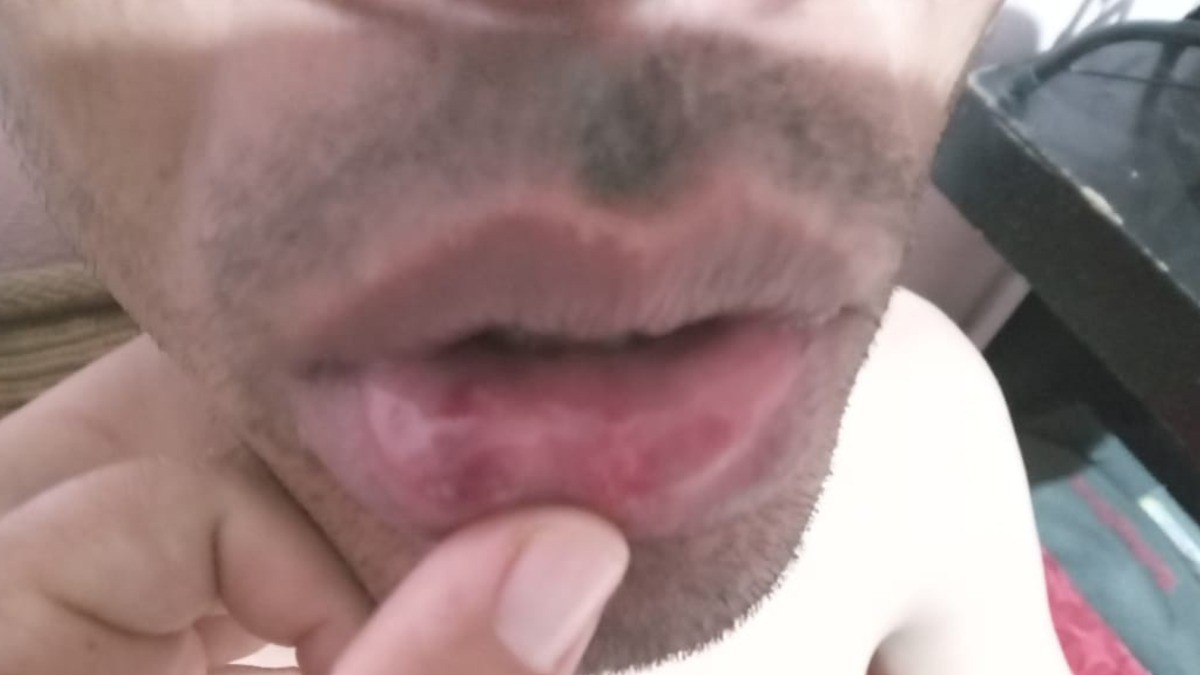 Señalan a policías de León de robar y golpear a esposo de buscadora