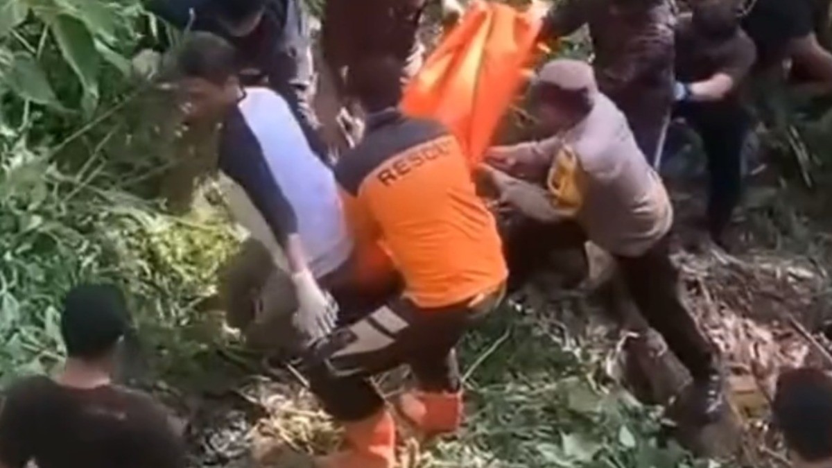 VIDEO Captan momento en que elevador cae y mueren cinco personas en lujoso hotel