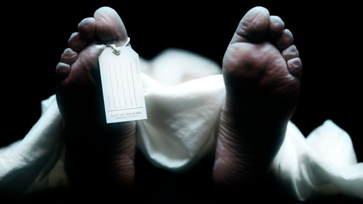 Macabro despertar: tomaban alcohol, pelearon por dinero, lo mató y durmió con el cadáver