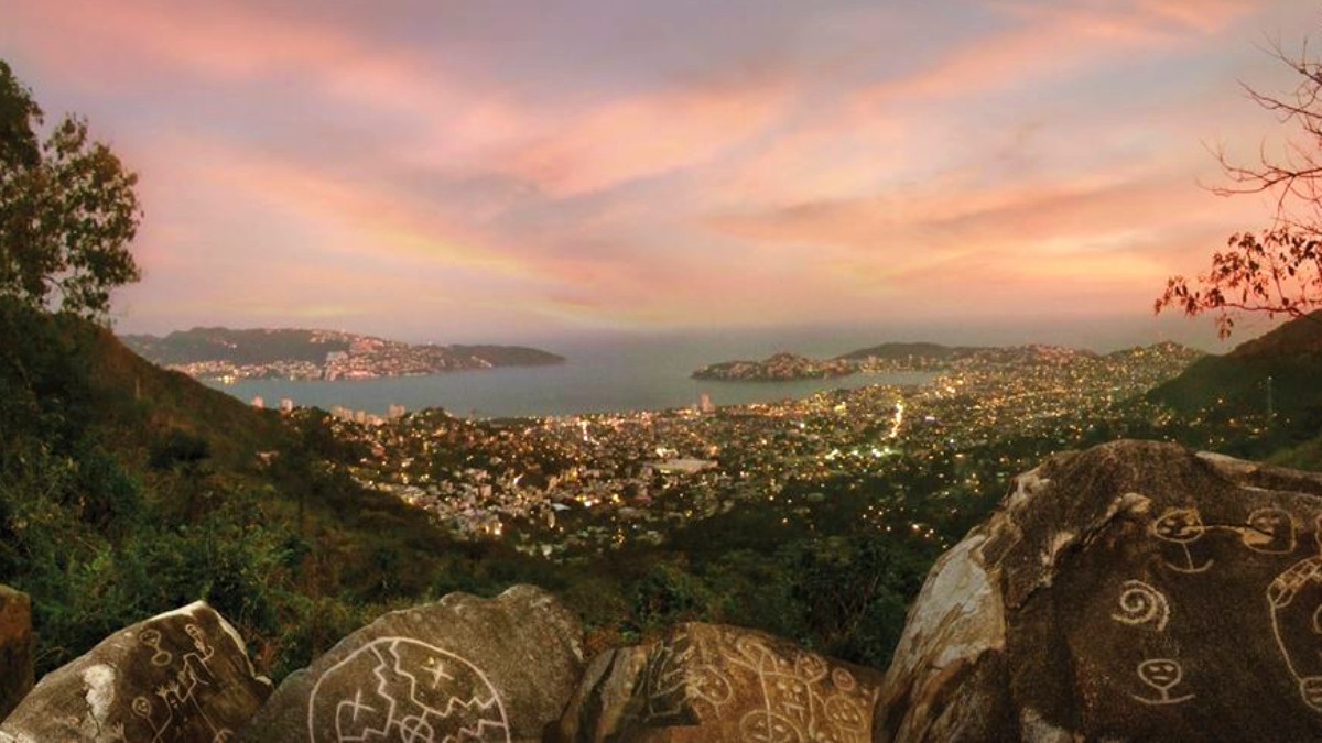 Descubren ciudad prehispánica en el corazón de Acapulco; vecinos e INAH la resguardan