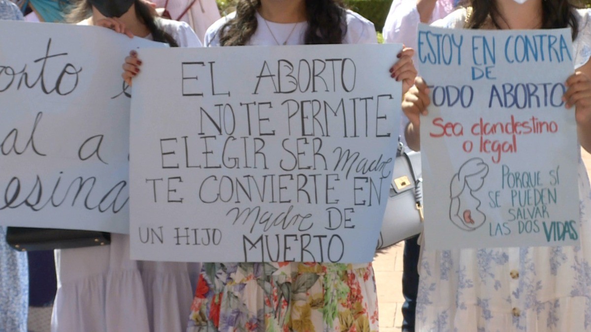 Despenalización del aborto solo se aplicará a un grupo de mujeres que se ampararon: activista