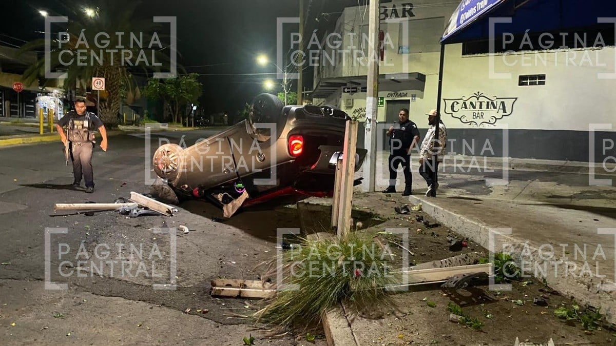 Borracho vuelca en la colonia Obrera al huir de la Policía; es detenido junto con su mamá y hermana