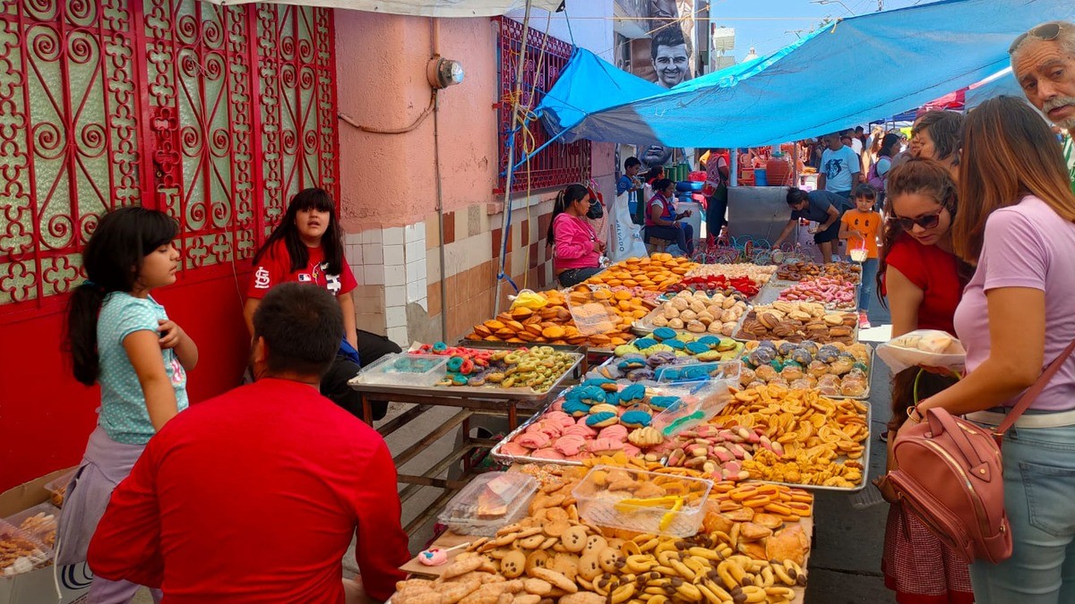 Con la ‘Fiesta de los Panecitos’ y llenos de fe, veneran a San Nicolás