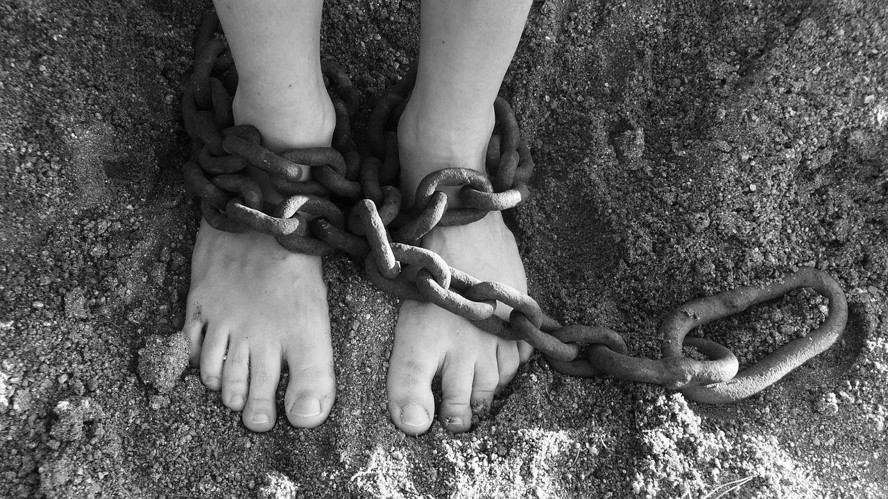 Esposo de maestra secuestrada ofrece su vida a cambio de la libertad de ella