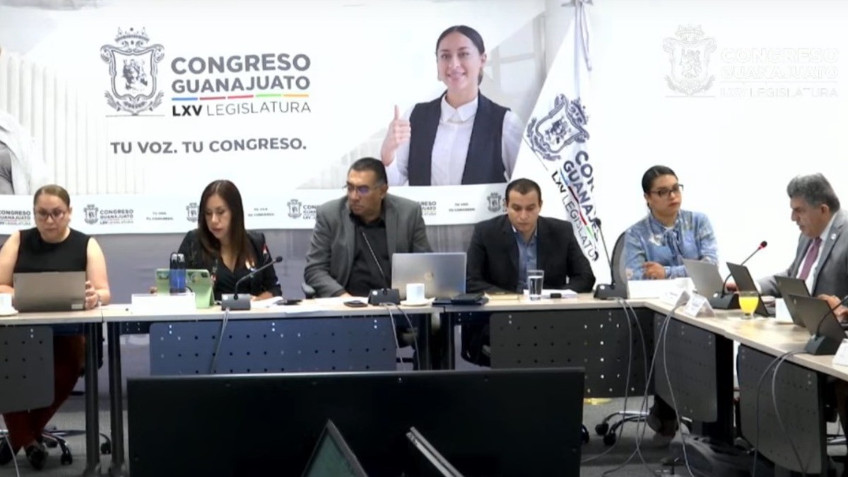 Hijos de víctimas de feminicidio no tendrán pensión bimestral