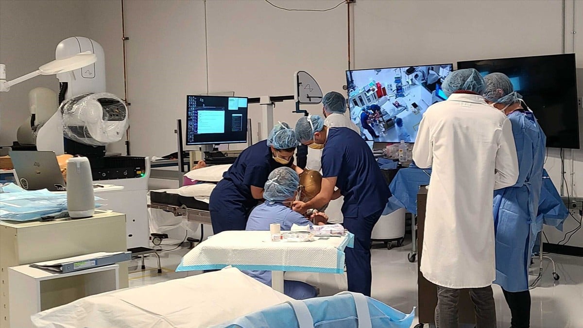 ¿Chips cerebrales? A punto de iniciar pruebas en humanos de Neuralink, compañía de Elon Musk