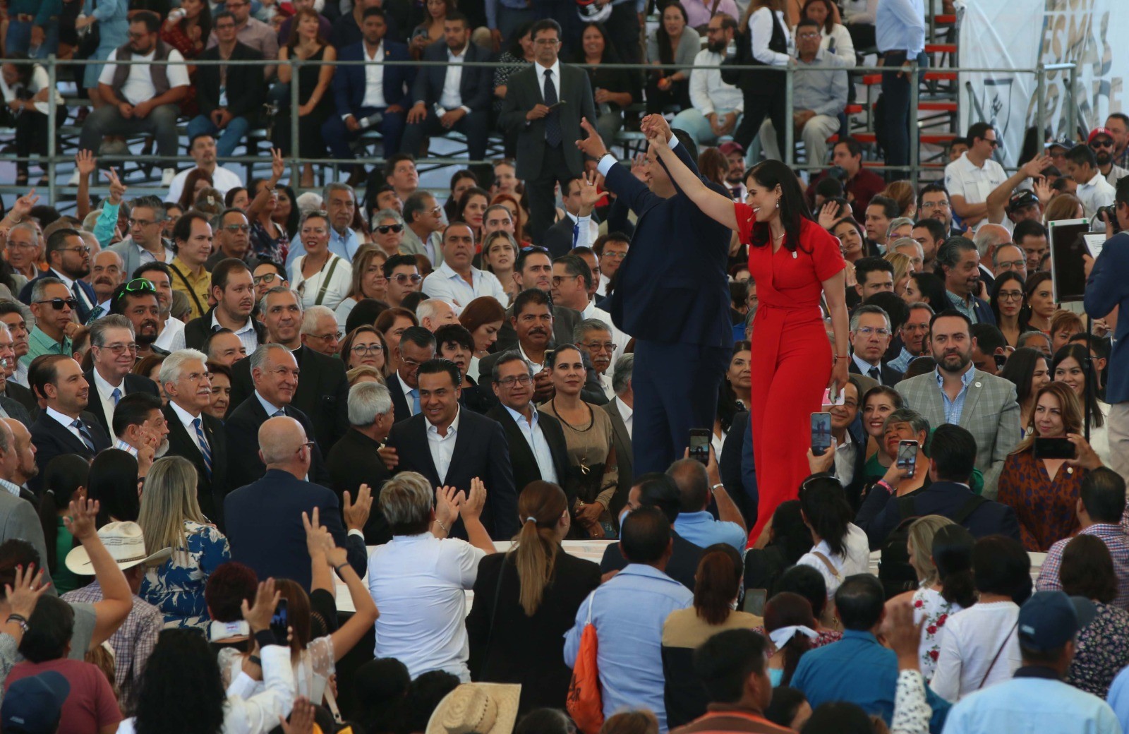 ‘Se va a hacer lo que tengamos que hacer’: Promete alcaldesa mejoras en bulevar Aeropuerto