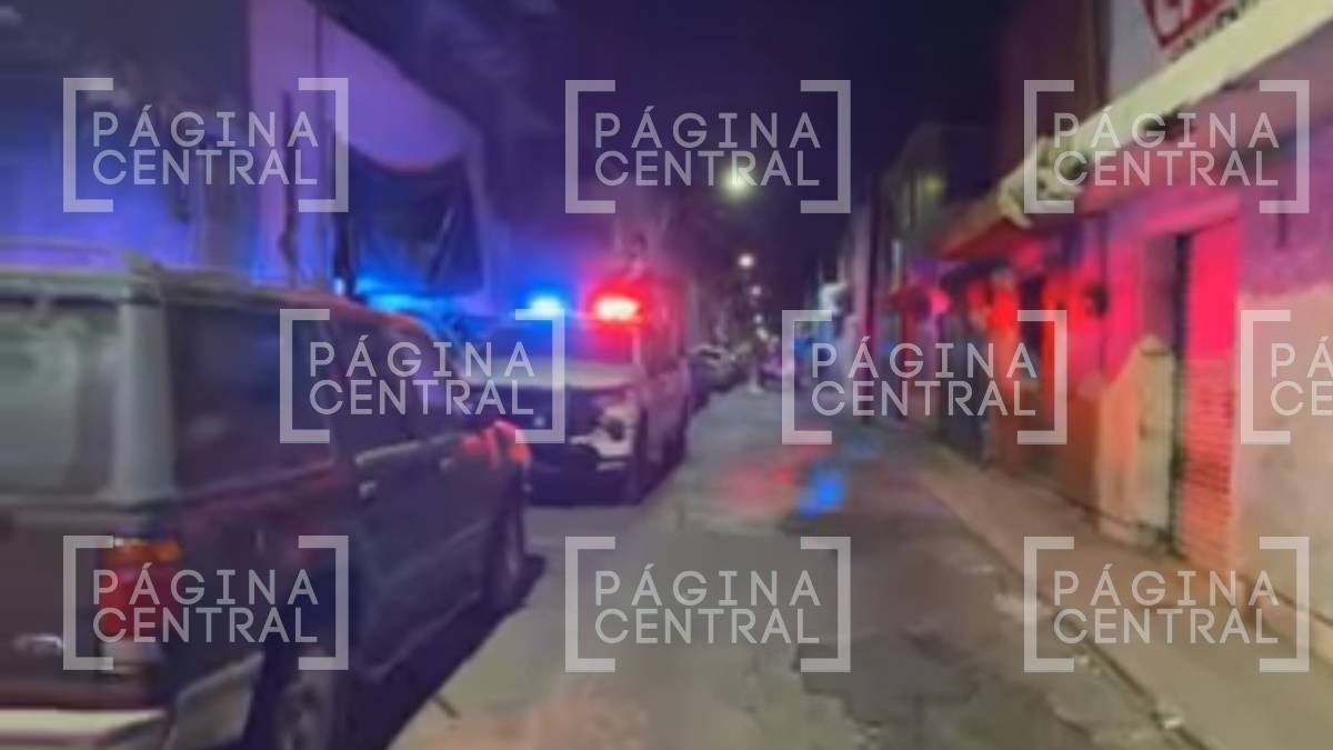 Balean a mujer a media calle en colonia Obrera
