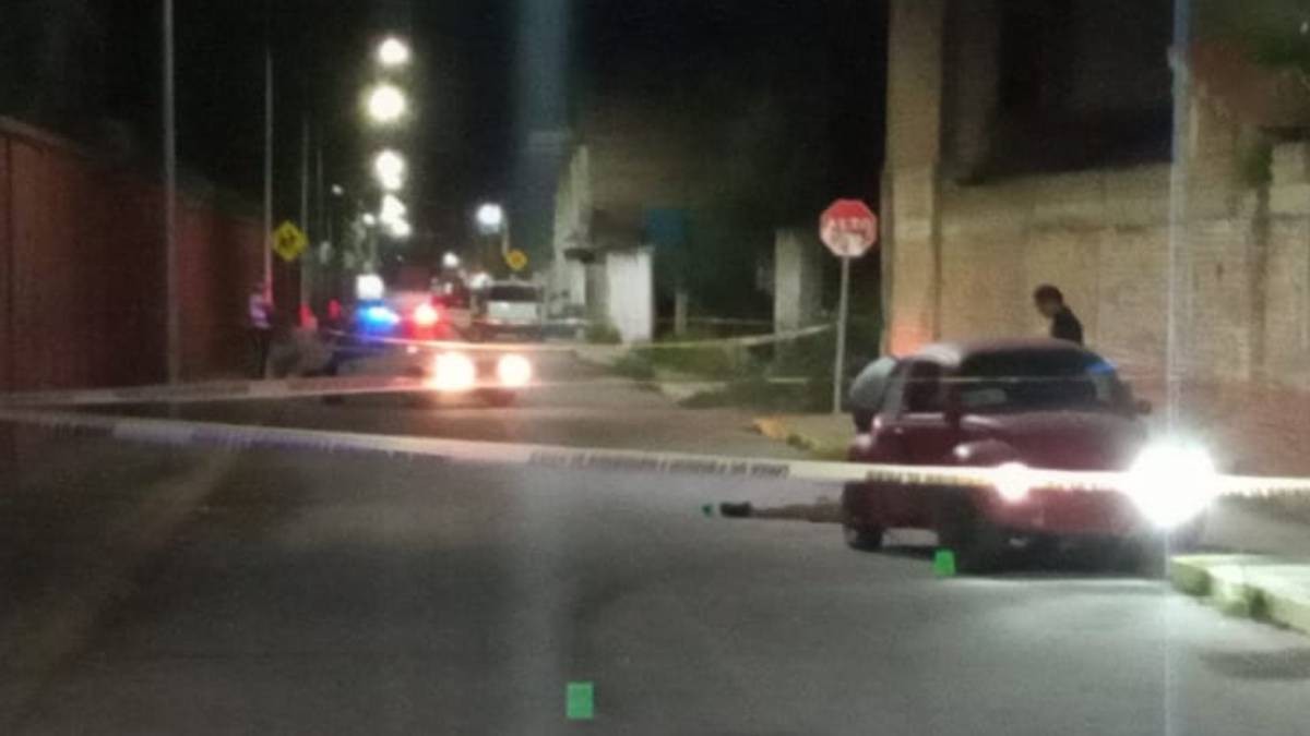 'Amigos' convivían entre copas, pero discuten y uno arrolla con su auto a otro y lo mata