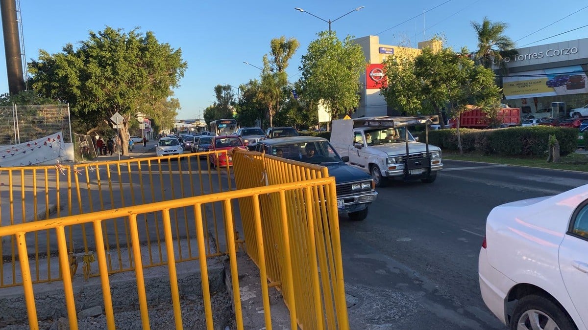 ¡Auxilio!, ¿y los tránsitos del bulevar Adolfo López Mateos, dónde están?