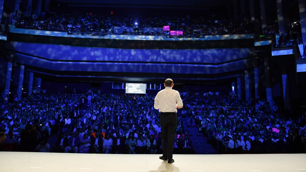 En segundo informe de Navarro resurge tema de reubicación de caseta de cuota