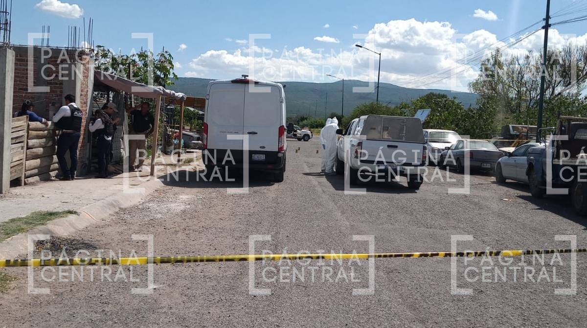 Sin forma de escapar; mecánico reparaba auto y llegan hombres y lo matan a balazos