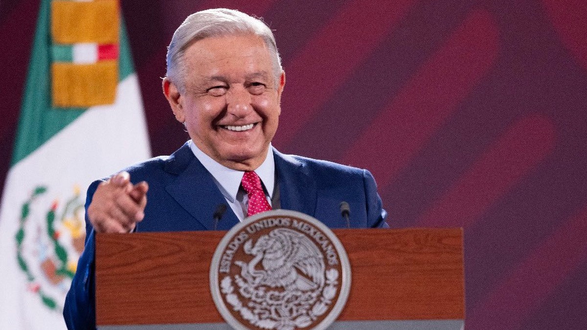 Anuncia AMLO aumento al salario mínimo: ¿Cuándo subirá?