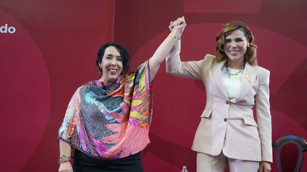 VIDEO Alcaldesa hace 'entrada triunfal' a su informe con la Marcha Imperial de ‘Star Wars’