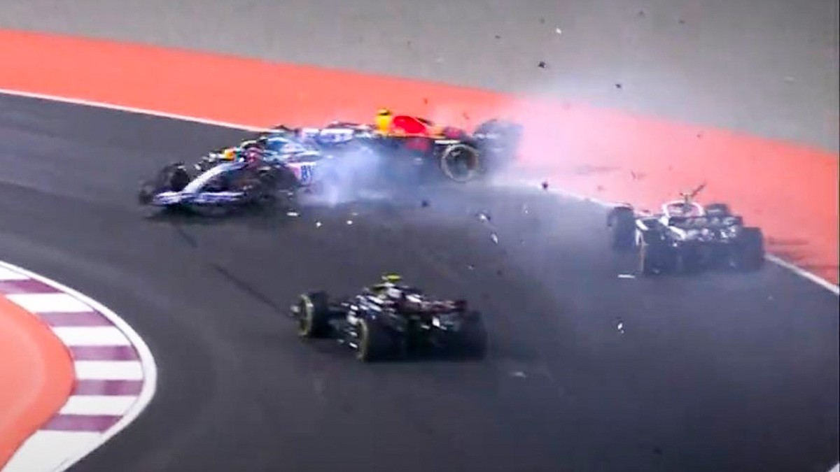 Checo Pérez se accidenta en el Sprint del GP de Qatar; Verstappen logra el tricampeonato