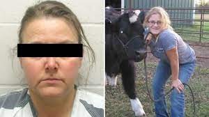 Mamá mató por accidente a su hija al intentar matar a perro callejero