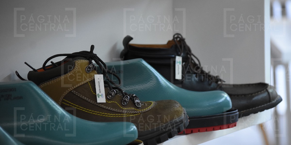 Reporta APIMEX daños al sector por restricciones en cruce en El Paso, Texas