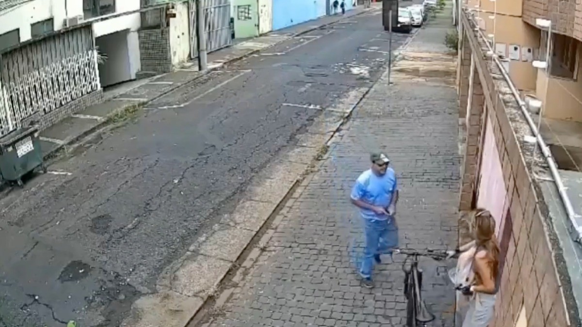 VIDEO Hombre que intentó matar a su esposa porque pidió el divorcio se dispara en la cabeza