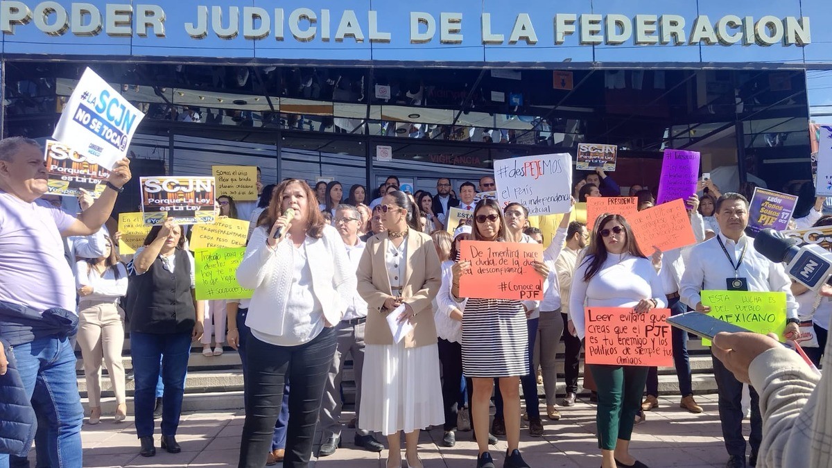 En León también protestaron contra recorte al PJF