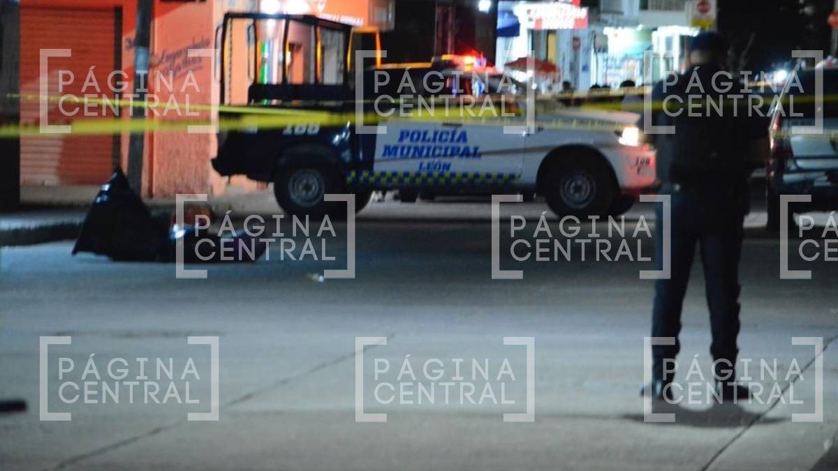 Asesinan a mujer mientras revisaba basura en Lomas de la Piscina