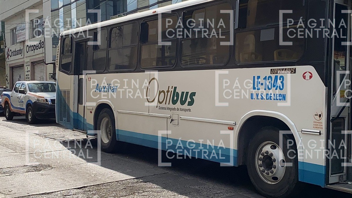 Conductor dispara contra camión en la avenida Alemán ¡por no cederle el paso!