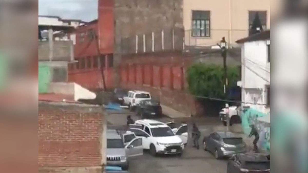 VIDEO Mueren 5 personas en balacera en Tacámbaro; presumen que iban por hermano de alcalde