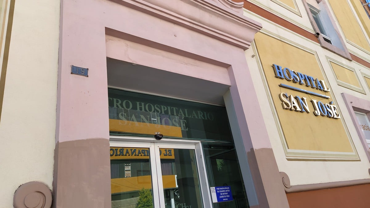 Ya no respetan ni los hospitales: maleantes asaltan clínica y amagan a los empleados