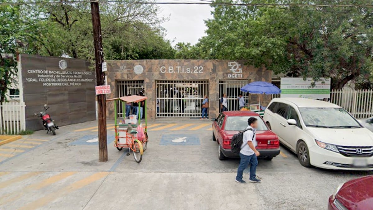 Explota laboratorio en clase de química del CBTIS y estudiantes sufren quemaduras