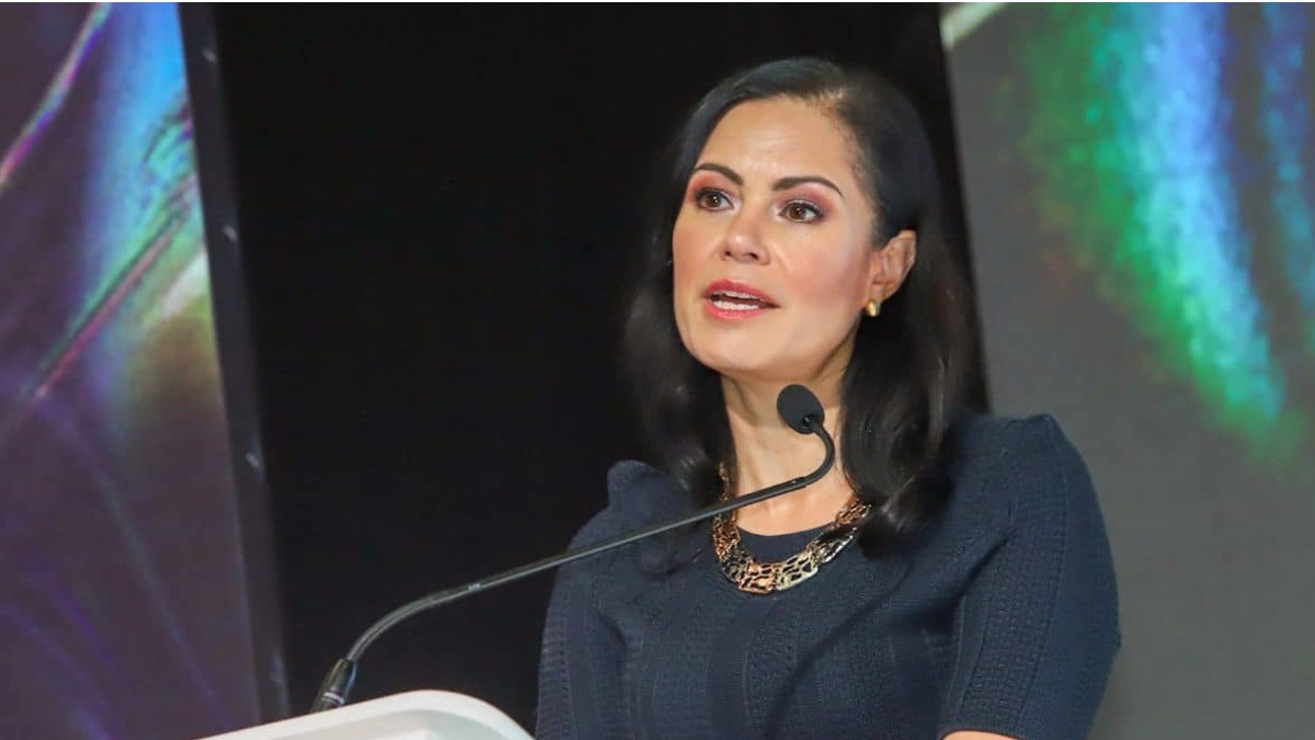 Alejandra Gutiérrez no se bajará el sueldo; “es una recomendación”, responde