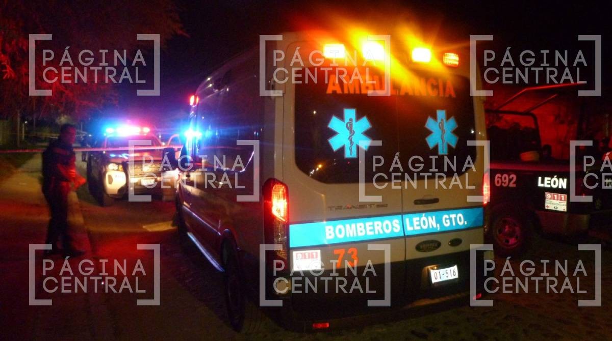 Muere taxista mientras esperaba a pasajero en colonia Independencia y esta fue la causa