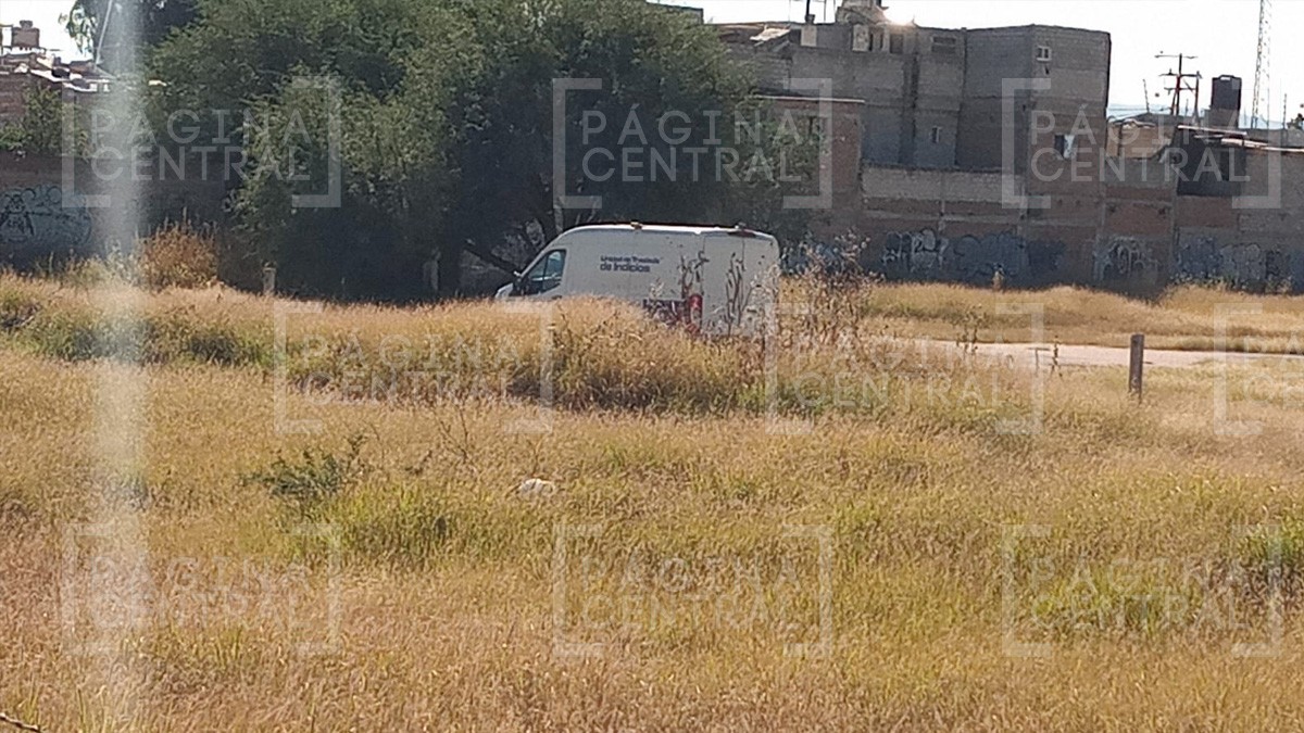 Ataque deja tres muertos y un herido en un campo de futbol en Celaya