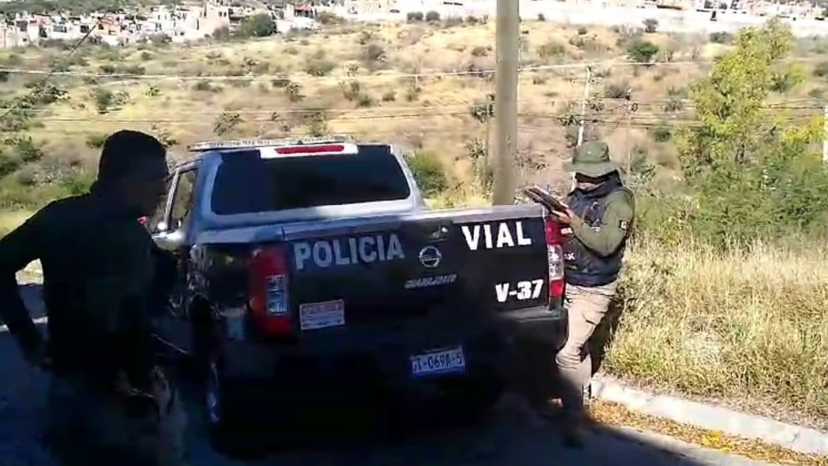 VIDEO Tránsitos capitalinos ‘barren’ con autos en operativo sorpresa y se los llevan al corralón