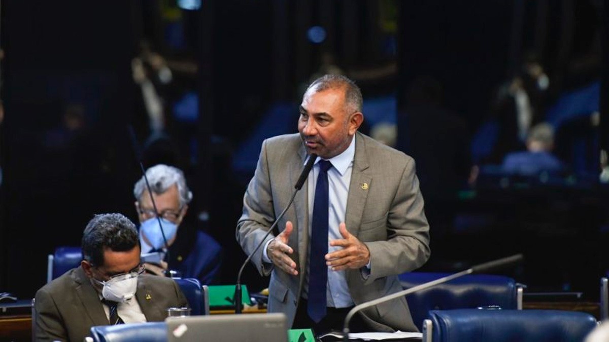 Exsenador es detenido por el homicidio de su esposa y por haber abusado de su hija