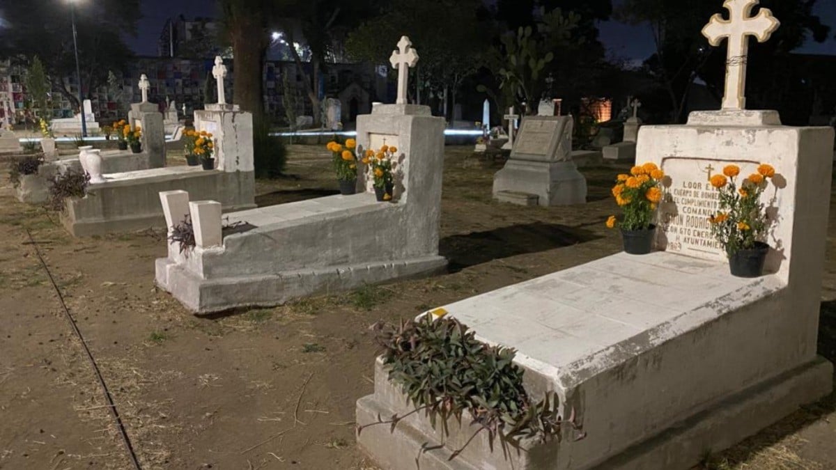 LEÓN | La historia de los 4 bomberos fantasma y la llamada falsa...