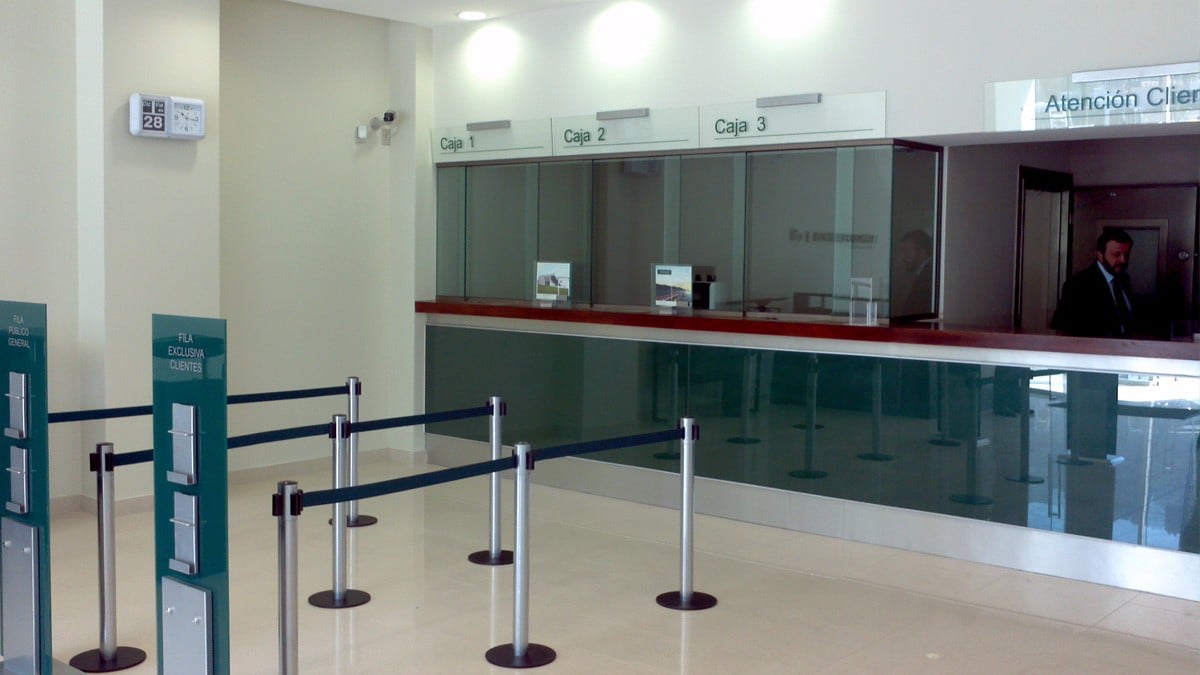 ¡Ojo aquí! Estos son los bancos que están abiertos en León