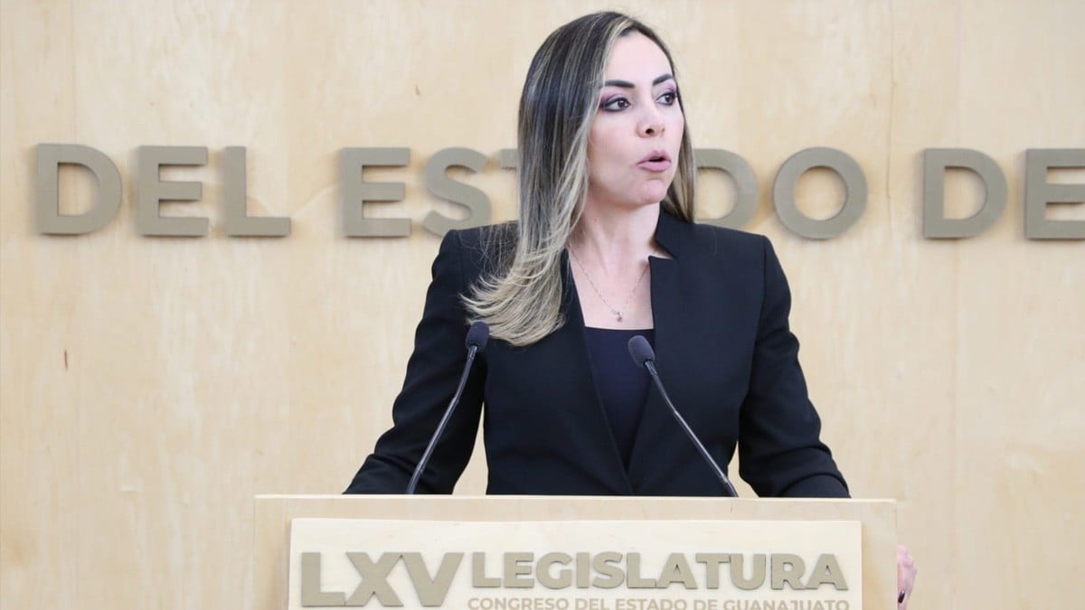 Diputada Yulma Rocha renuncia al PRI tras 27 años de militancia