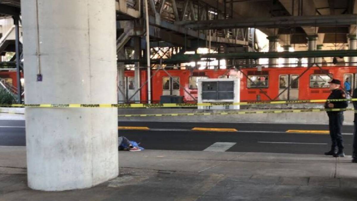 Ladrón intenta escapar y muere tras caer en vías del Metro