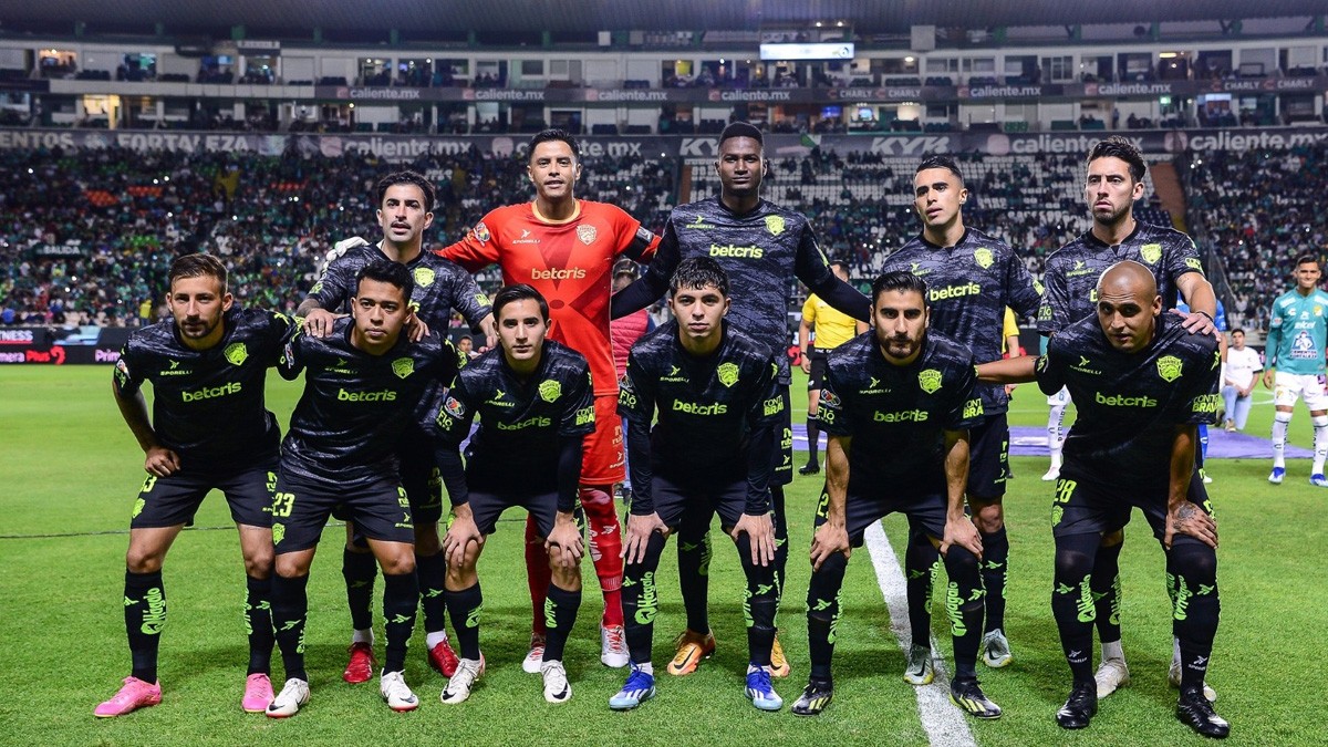 ¡Racismo en León! Jugador de Bravos denuncia insultos racistas en el Nou Camp