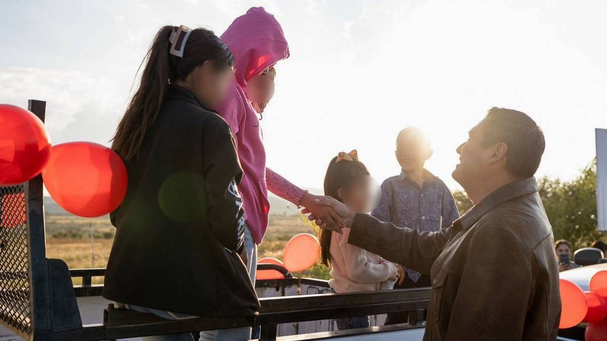 Vecinos de Charco de Sierra en San Miguel de Allende ya tienen camino de acceso digno