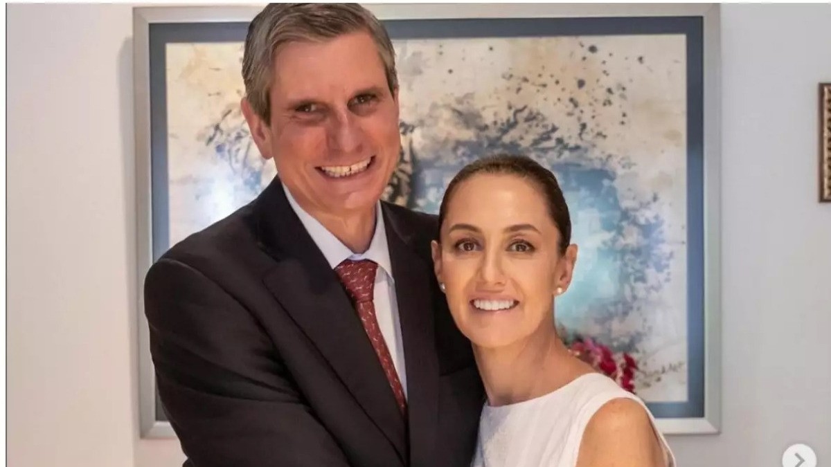 Claudia Sheinbaum contrae matrimonio con su novio de la universidad