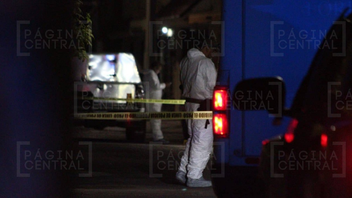 Hallan cadáver envuelto en cobijas en la colonia Nuevo León