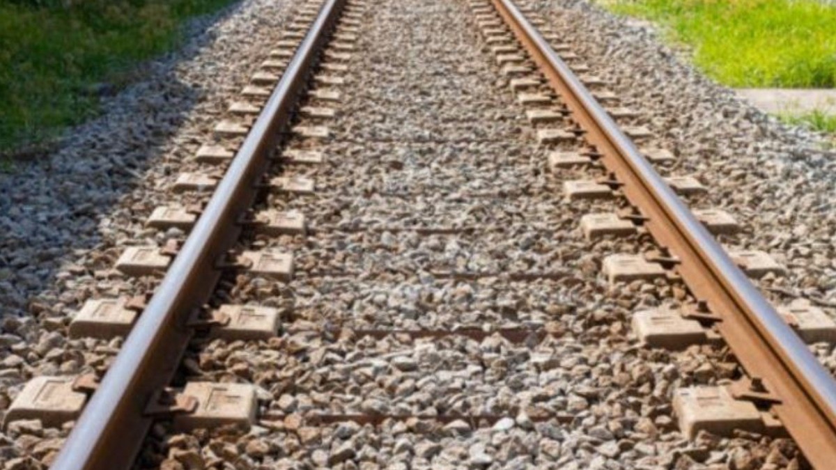 Busca CMIC que las obras para tren de pasajeros sean para guanajuatenses