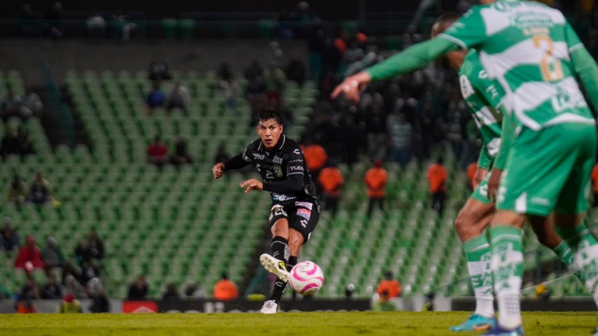 León tendrá su última oportunidad en casa esta noche antes Santos