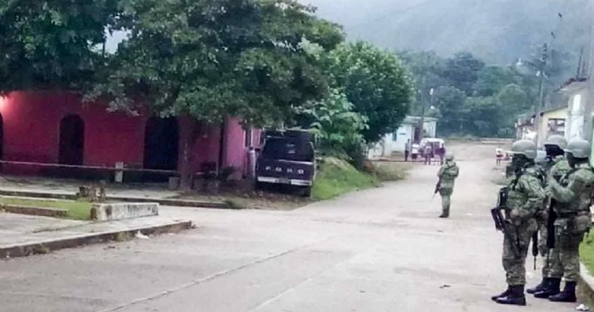 Vendedor de tortillas es asesinado y dejan sus restos en la hielera de su moto