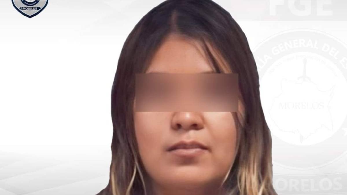 Mujer ofrecía a su hija adolescente en redes sociales para encuentros íntimos