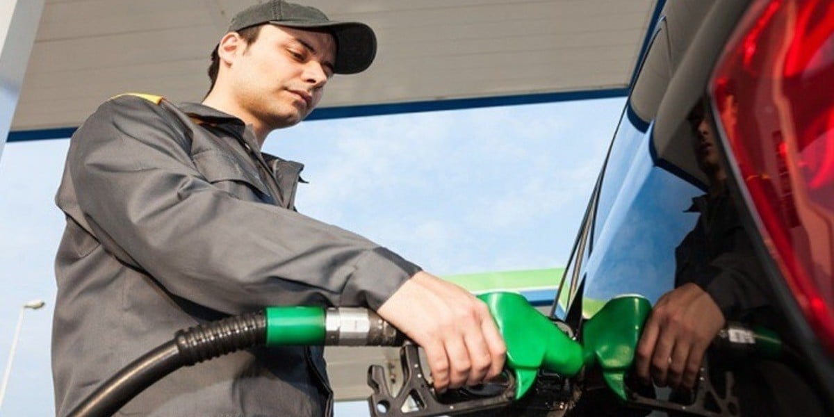 Se desploma hasta en 40% producción de gasolinas en octubre, es la más baja en tres años