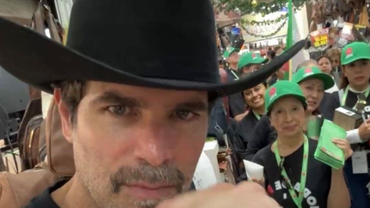 Eduardo Verástegui se pasea por León en busca de firmas para ir por la presidencia