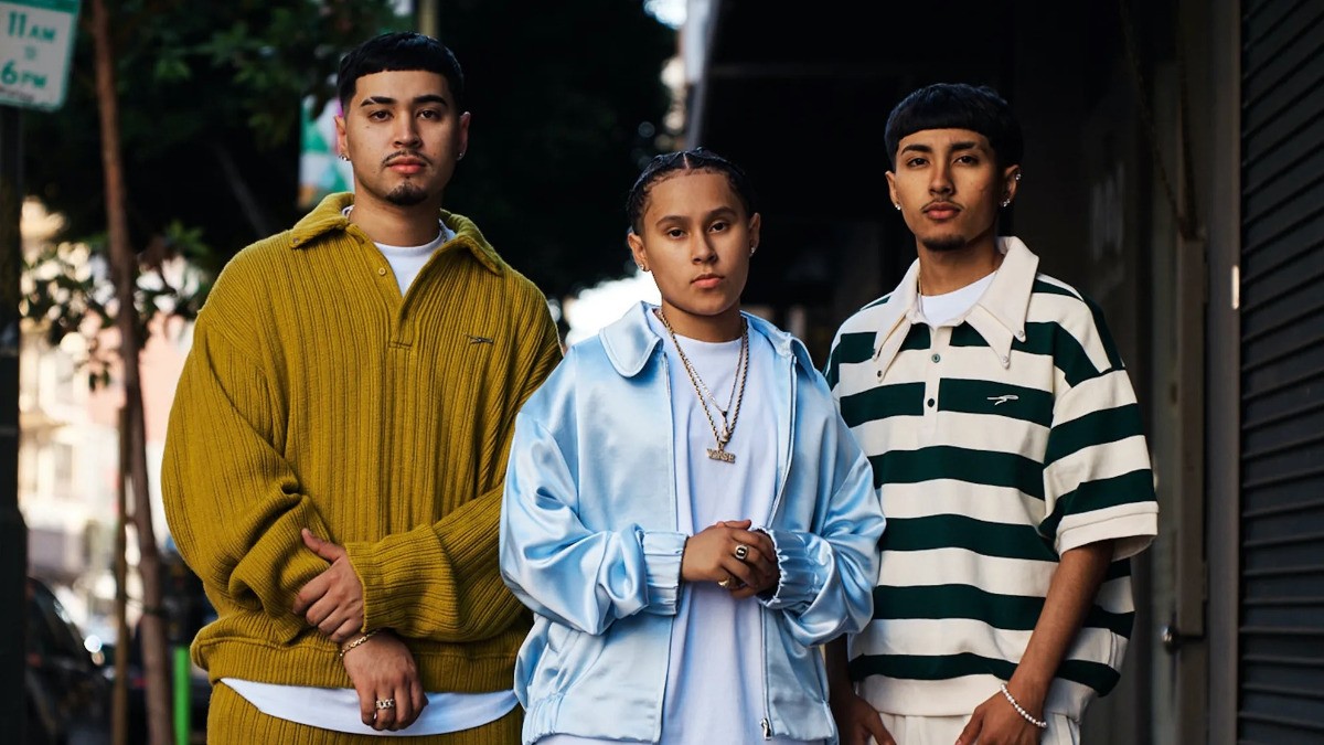 ¿Olvidaron el español? Yahritza y su Esencia manda mensaje a sus fans... ¡pero en inglés!